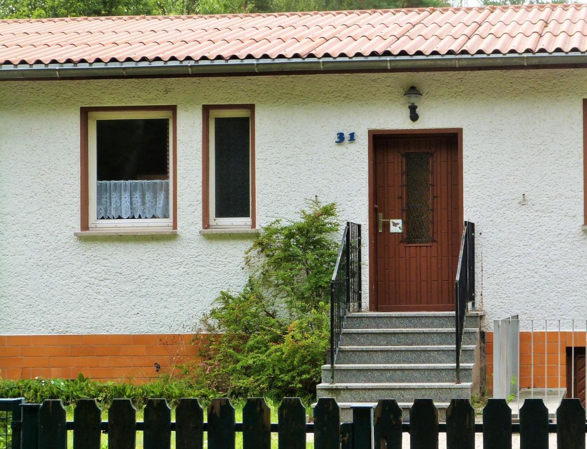Martas Gaestehaeuser Gross Vaeter See Templin Bagian luar foto
