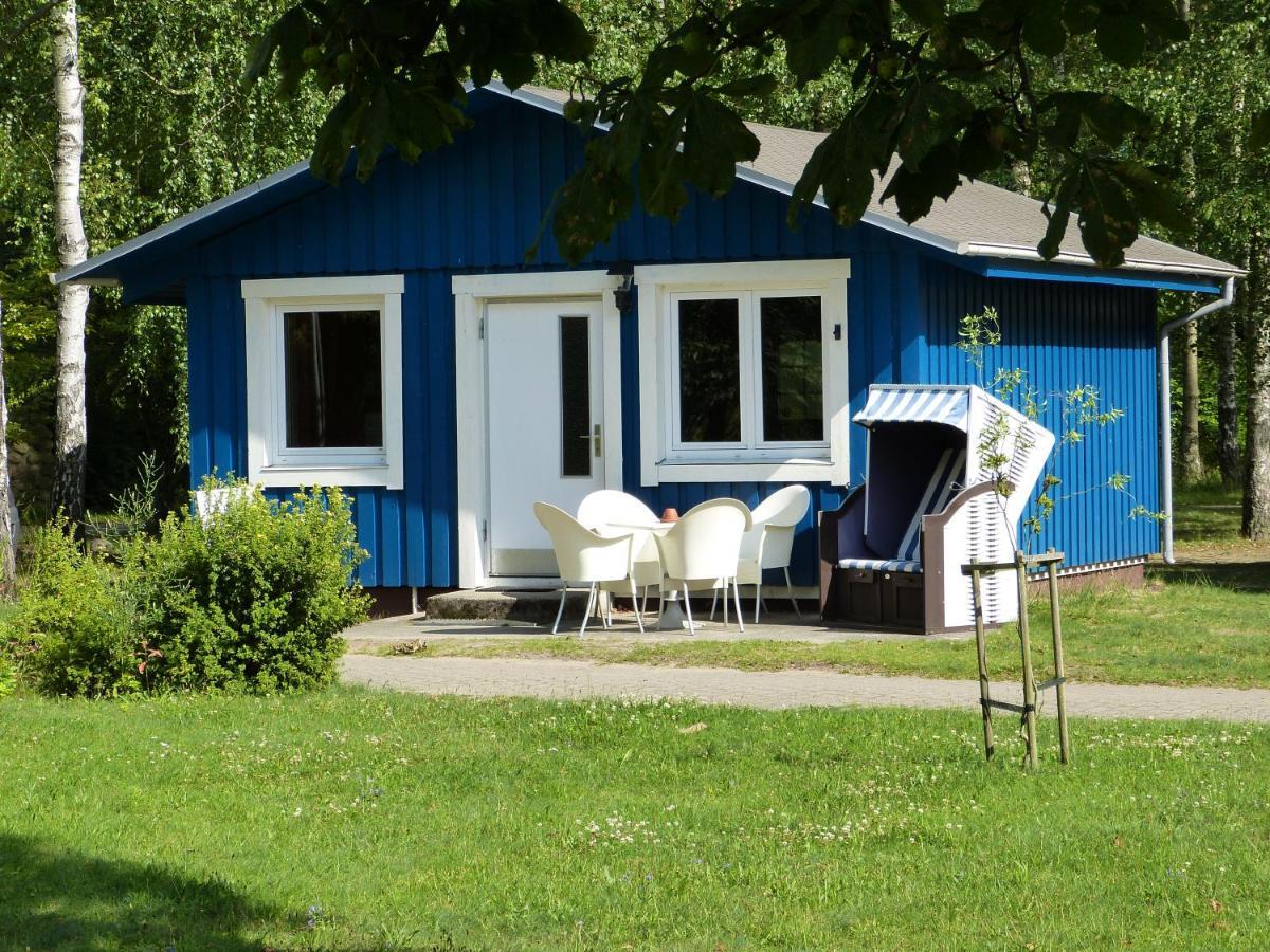 Martas Gaestehaeuser Gross Vaeter See Templin Bagian luar foto