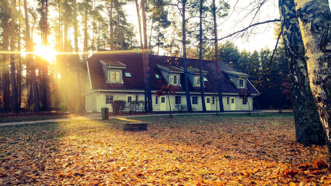 Martas Gaestehaeuser Gross Vaeter See Templin Bagian luar foto